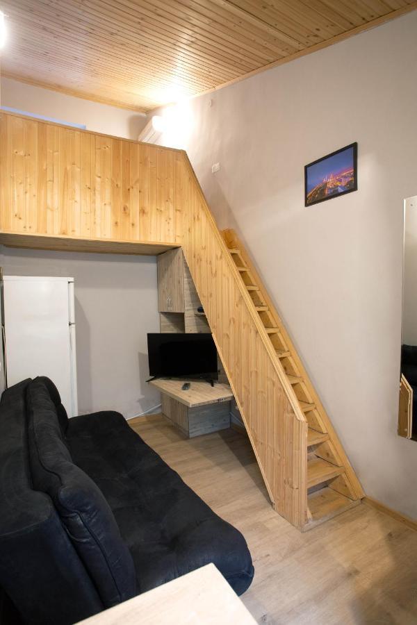 Cozy Apartment Тбилиси Екстериор снимка