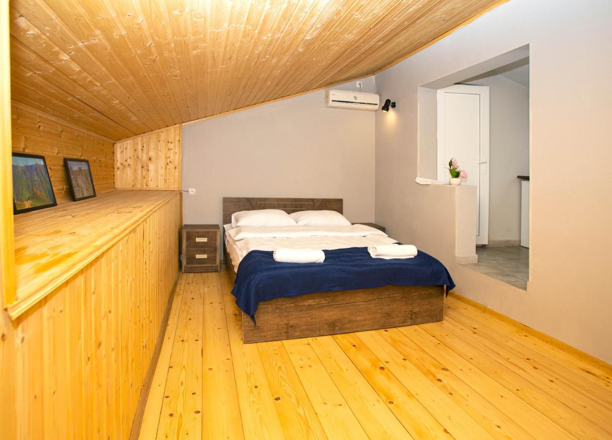 Cozy Apartment Тбилиси Екстериор снимка